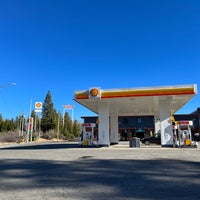 Photo taken at Shell by mgoi s. on 12/16/2023