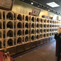 Photo taken at WineStyles Tasting Station Norwood Park by Knick B. on 5/5/2018