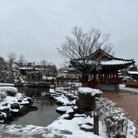 Photo taken at Namsangol Hanok Village by Shaden on 2/22/2024