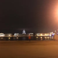 Photo taken at Львы на набережной by Victoria K. on 11/15/2018