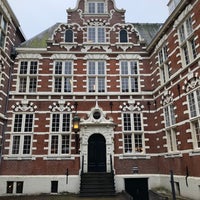 Photo taken at Universiteit van Nederland by Fabiano M. on 1/22/2020