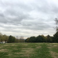 Photo taken at Streatham Common by Fabiano M. on 10/30/2018