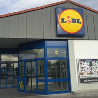 Photo taken at Lidl by Florian K. on 7/11/2016
