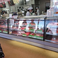 Photo taken at えんどう肉店 by Na F. on 5/3/2019