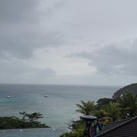 Photo taken at Fairways &amp;amp; Bluewater Resort Boracay by ab on 10/29/2022