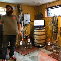 Das Foto wurde bei Whidbey Island Distillery von Michelle M. am 9/22/2019 aufgenommen