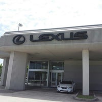 Photo taken at Lexus of West Kendall by Carmen M. on 3/26/2013