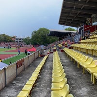 Photo taken at Boonyachinda Stadium by หมุกรุบ on 4/7/2021