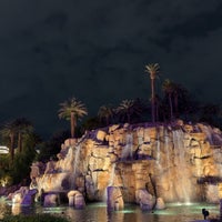 Photo taken at The Mirage Volcano by نَ on 1/1/2024