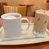 Photo taken at Caffè Veloce by ゆわちゃ on 10/14/2023