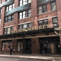 รูปภาพถ่ายที่ Chelsea Market โดย Guido เมื่อ 3/8/2018