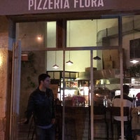 Снимок сделан в Pizzeria Flora пользователем Guido 12/31/2016