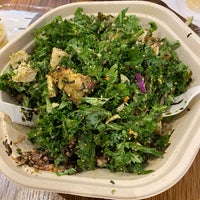 Photo taken at sweetgreen by Guido on 3/10/2020