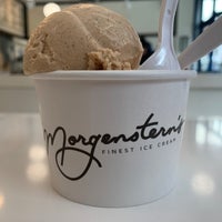 Photo taken at Morgenstern&amp;#39;s Finest Ice Cream by Shimpei O. on 12/21/2019
