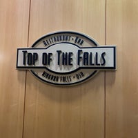Foto diambil di Top of the Falls oleh LoLo pada 6/4/2021