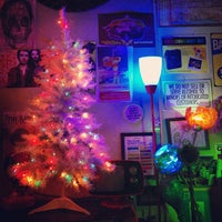 Photo prise au Bottletree Cafe par Landon H. le12/16/2012