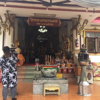 Photo taken at Wat Mai Phiren by Orapin K. on 7/19/2017