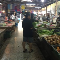 Photo taken at Pho Sam Ton Market by Orapin K. on 6/8/2017