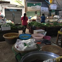 Photo taken at Pho Sam Ton Market by Orapin K. on 2/19/2017