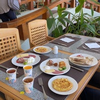 Foto tirada no(a) Marriott Sharm El Sheikh Resort por Abdulaziz ♑️✨ em 8/1/2023