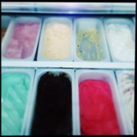 Foto scattata a Gelataria Neveiros da Diana G. il 6/19/2013