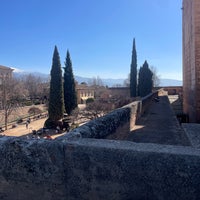 Photo taken at La Alhambra y el Generalife by Yd on 2/19/2024