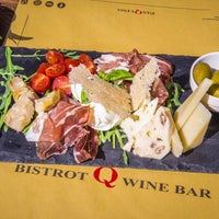 Foto diambil di Bistrot &amp;amp; Wine Bar Pasquino oleh Bistrot &amp;amp; Wine Bar Pasquino pada 5/8/2019