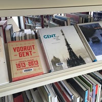 4/9/2016 tarihinde Katia V.ziyaretçi tarafından Openbare Bibliotheek Zuid'de çekilen fotoğraf