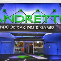 Photo prise au Andretti Indoor Karting &amp;amp; Games Roswell par Andretti Indoor Karting &amp;amp; Games Roswell le4/3/2015