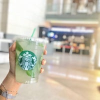 Foto diambil di Starbucks oleh Toot🕊. pada 8/1/2019