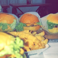Photo taken at Boodi&amp;#39;s Burger by Fahad. on 1/11/2019