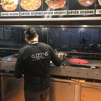 Foto tomada en Kuzen&amp;#39;s Fast Food  por 🅱️urak🅰️rda el 3/17/2018