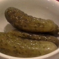 รูปภาพถ่ายที่ Pickles Grill &amp;amp; Bar โดย Rachel B. เมื่อ 11/30/2012