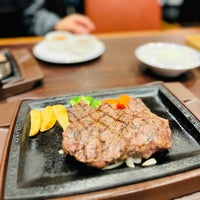 Photo taken at Steak Gusto by あやね＊ on 12/26/2022