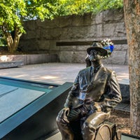 Photo taken at Eleanor Roosevelt Memorial by Salman 🐋 on 7/30/2022