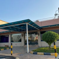 Half Moon Restaurant