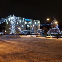 Photo taken at Майдан Свободи by Roman R. on 12/26/2018