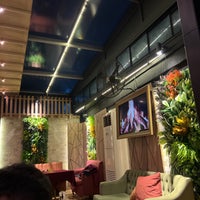 รูปภาพถ่ายที่ Kakao Lounge โดย Marc เมื่อ 1/16/2022