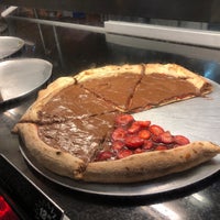 Photo taken at Vezpa Pizzas by Teddy on 4/15/2019