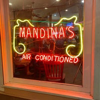 Foto scattata a Mandina&amp;#39;s Restaurant da Kyle M. il 3/16/2023