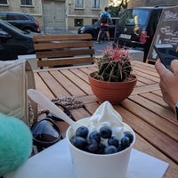 8/6/2017 tarihinde Nataia L.ziyaretçi tarafından Good Q Frozen Yogurt &amp;amp; Cafe'de çekilen fotoğraf