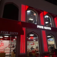 Photo taken at Five Guys by Ali A. on 2/10/2024