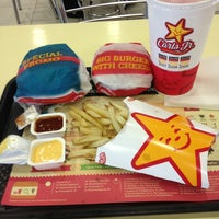 Photo taken at Carl’s Jr. by Ольга С. on 6/21/2013