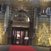 12/13/2017 tarihinde C D.ziyaretçi tarafından Savoy Hotel'de çekilen fotoğraf