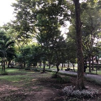 Photo taken at สวนสาธารณะ กรมประชาสัมพันธ์ by PoP O. on 8/12/2018