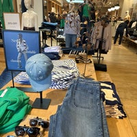 Photo taken at J.Crew by PoP O. on 2/11/2023