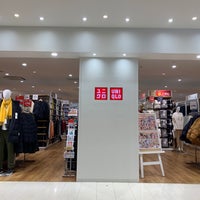 ユニクロ 369 Visitantes