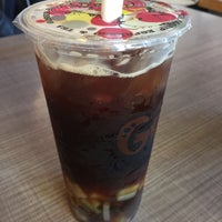Foto tirada no(a) Gossip Espresso &amp;amp; Tea 八卦站 por PoP O. em 10/7/2017