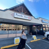 Foto tirada no(a) Sushi Joa por PoP O. em 3/17/2022