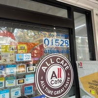 Photo taken at 7-Eleven by PoP O. on 12/31/2022